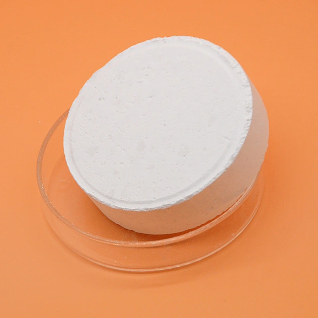 China Multifunctional Chlorine Tablets 3 Inch Swimming Pool Chemicals Chlorine TCCA SDIC Nadcc