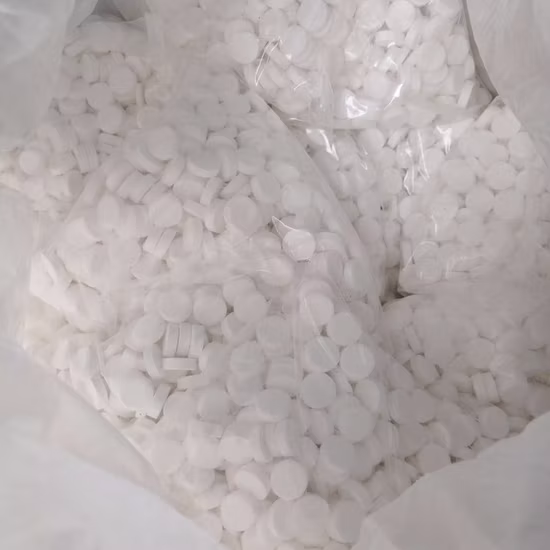 Industrial Grade Water Treatment Chemical 60% 56% Purity Sodium